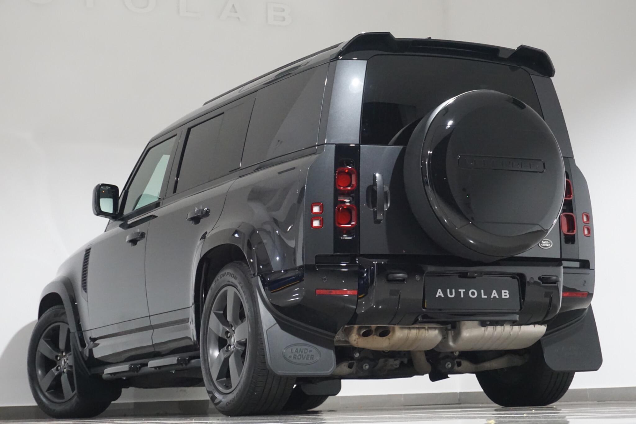 Land Rover Defender 110 3.0 D300 MHEV X-Dynamic HSE Hard Top SUV Auto 4WD MWB Euro 6 (s/s) 5dr